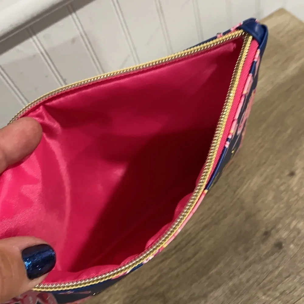 Makeup Bag NWT Better Late Than Ugly elephant cute